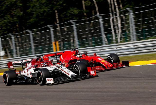 雷诺车队险胜索伯车队，拉塞尔扛起全队