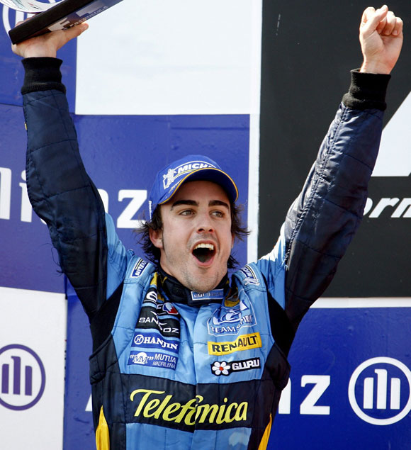 法拉利绝杀梅赛德斯,阿隆索扛起全队 法拉利绝杀梅赛德斯,阿隆索扛起全队