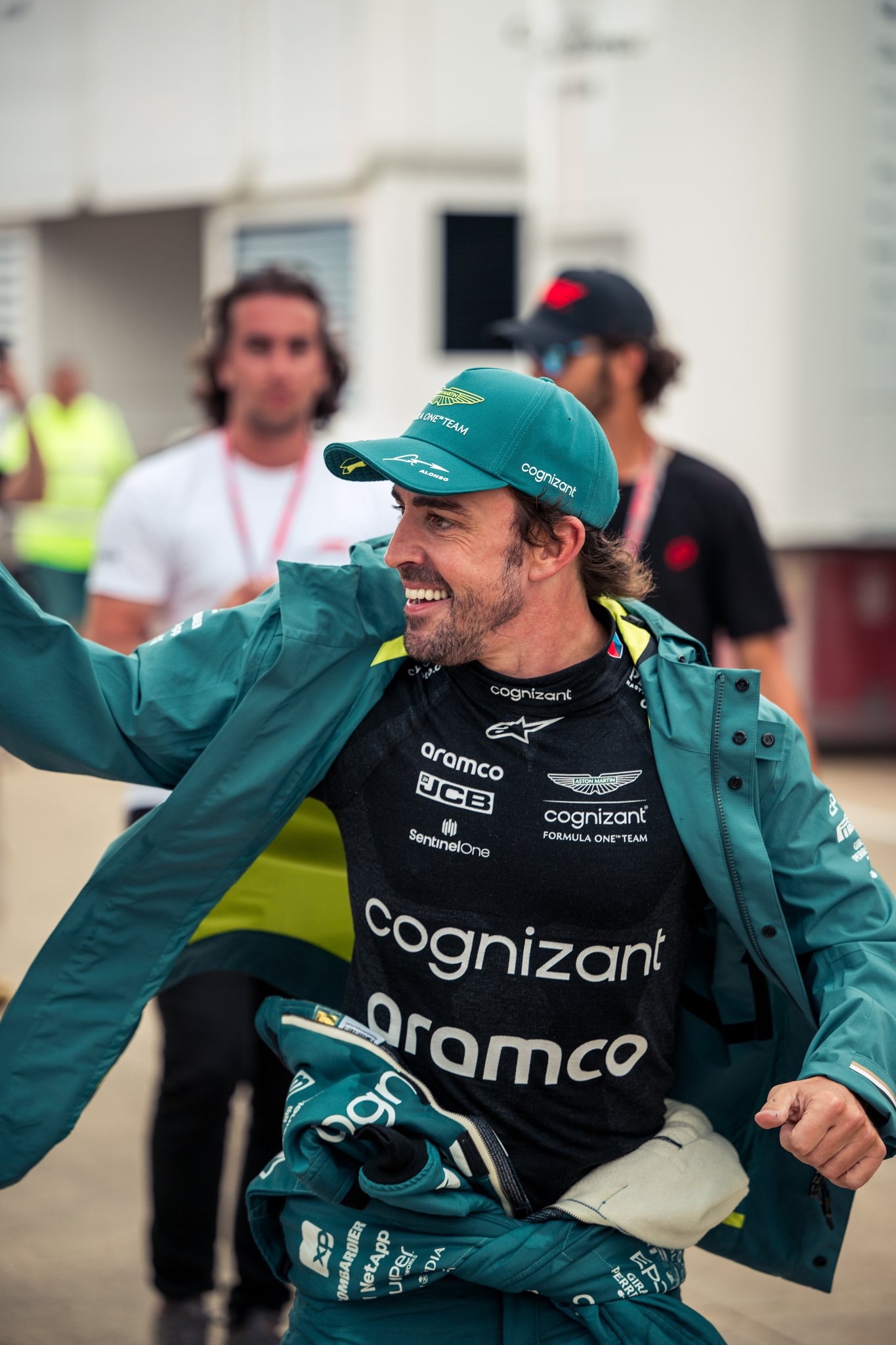 威廉姆斯逆转阿斯顿马丁，诺里斯扛起全队