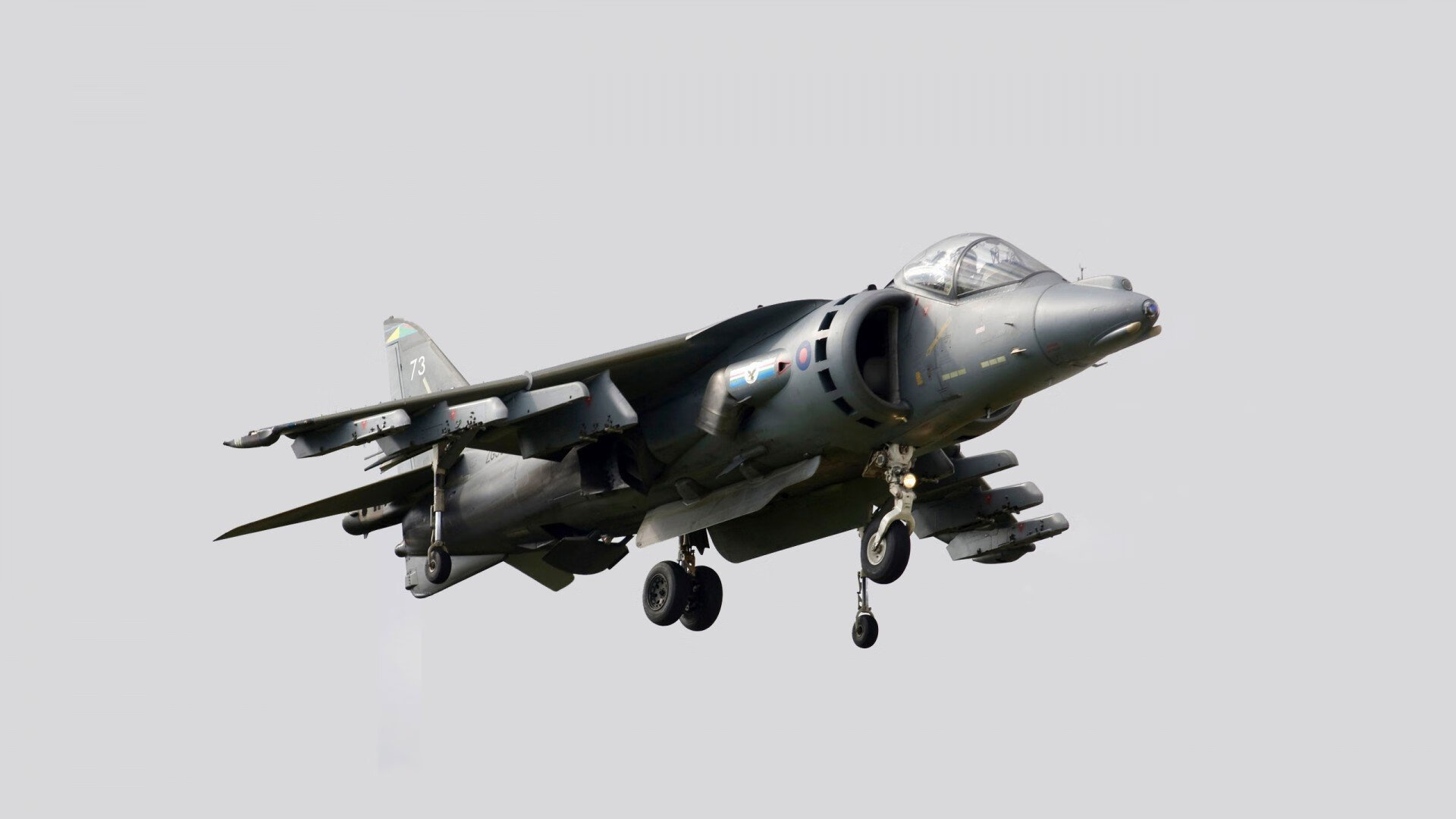 比利亚雷亚尔强势拿下皇家社会，阿劳霍成为关键先生