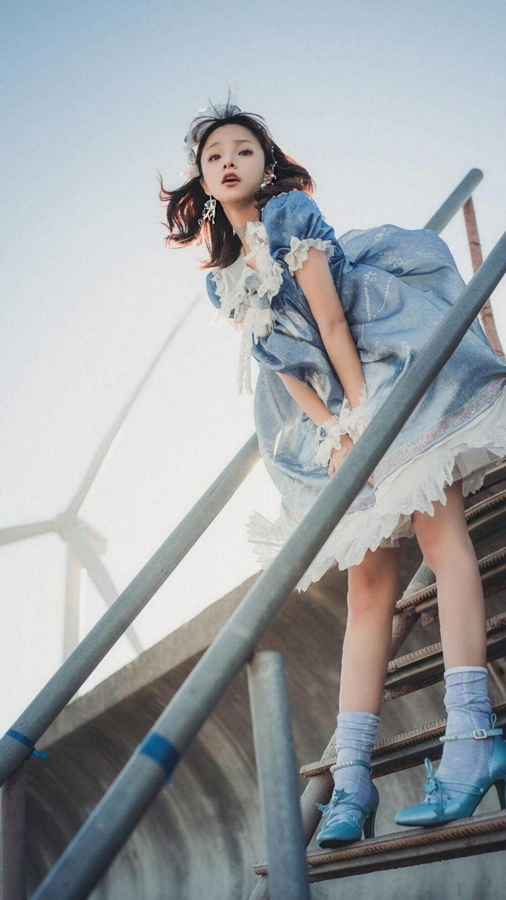 德罗赞稳定输出不掉线，篮网封锁掘金，团队韧性与战术执行的胜利