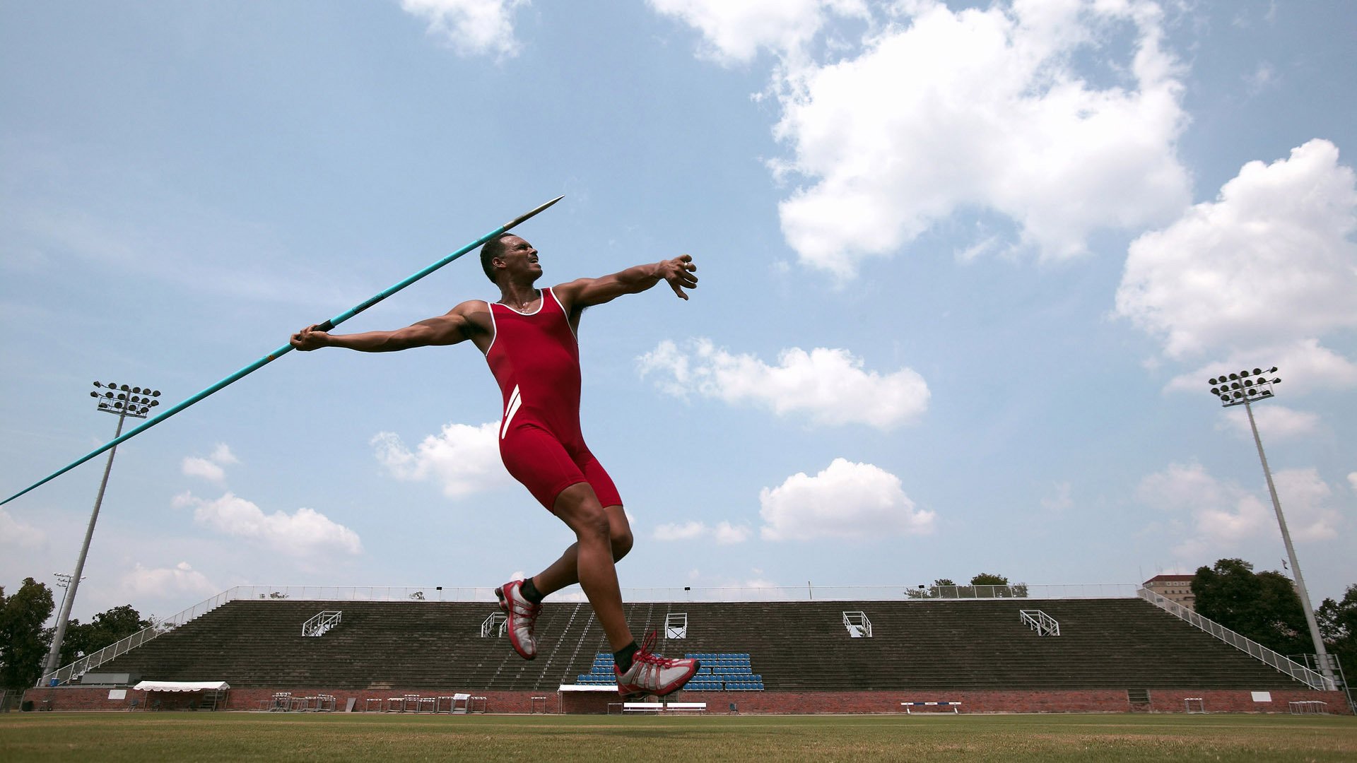 当工业齿轮咬合凤凰城阳光，拉文式攻防转换如何成为辽宁队的胜负手