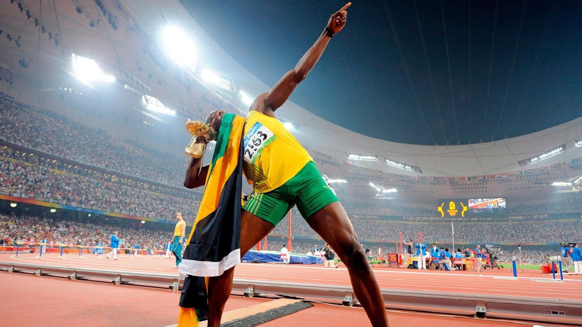 黄喜灿爆发，利物浦淘汰赛过关AC米兰，亚洲之光的欧冠时刻